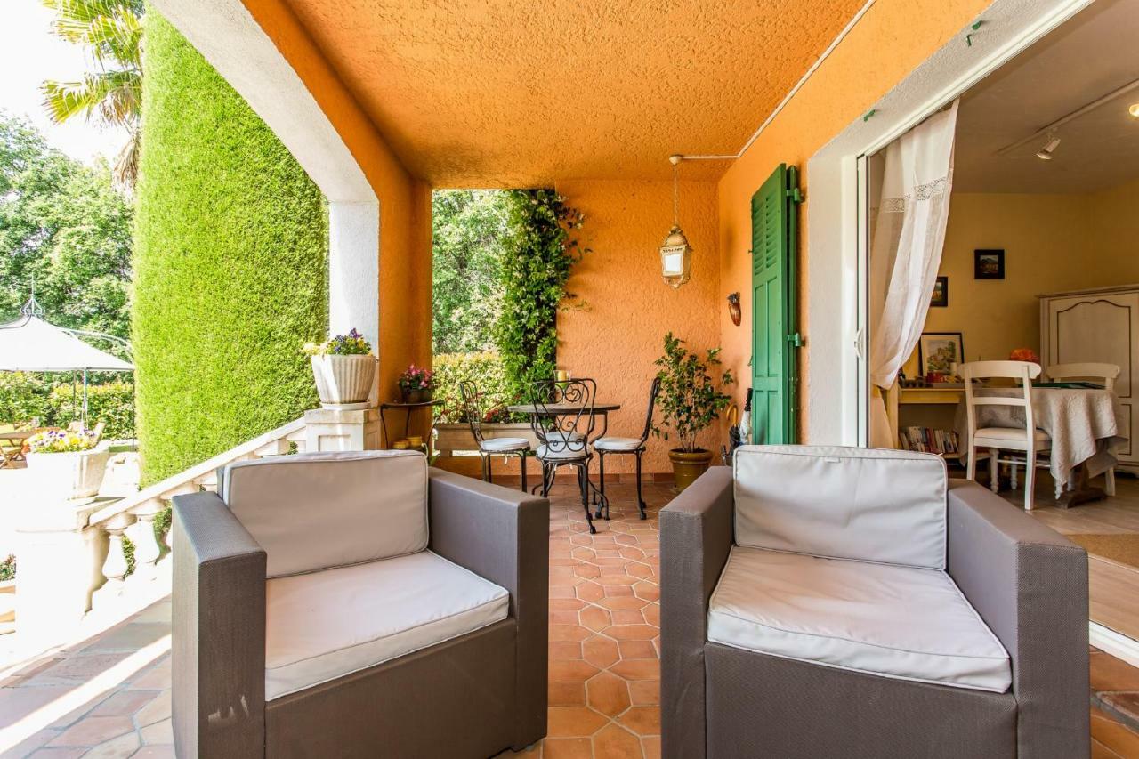 Mas Du Roc Bed & Breakfast Grasse Extérieur photo